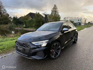 Audi S3 2.0 TFSI quattro / Pano / HUD / B&O / Leder / Matrix