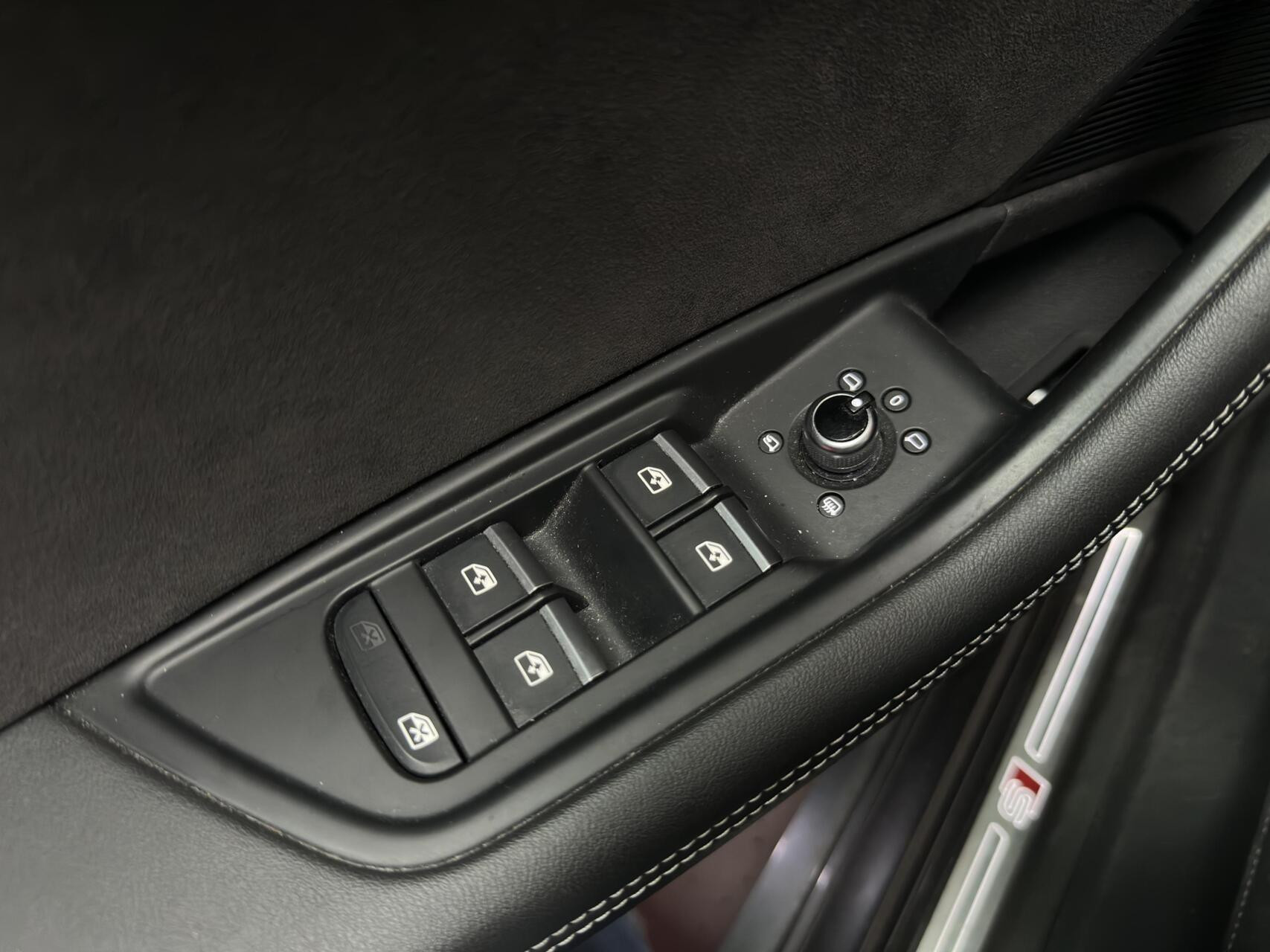 Hoofdafbeelding Audi S5