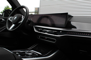 BMW X5 BMW X5 xDrive50e M-Sport | Panoramadak | H&K | Trekhaak | Comfortstoelen | Luchtvering | Glow - afbeelding nr 6