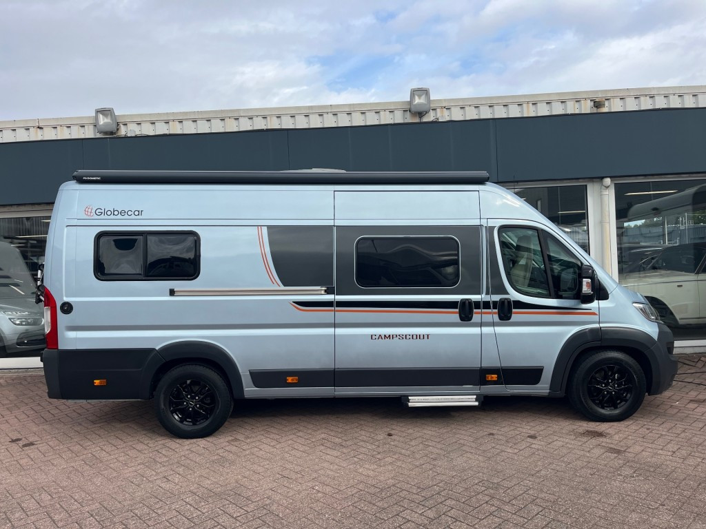 Hoofdafbeelding Pössl Globecar 640 Enkele Bedden Zopnnepaneel