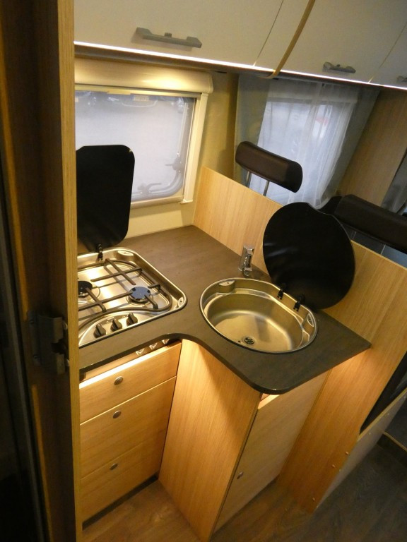 Hoofdafbeelding Sunlight T68 Automaat,navi,camera,lengtebedden