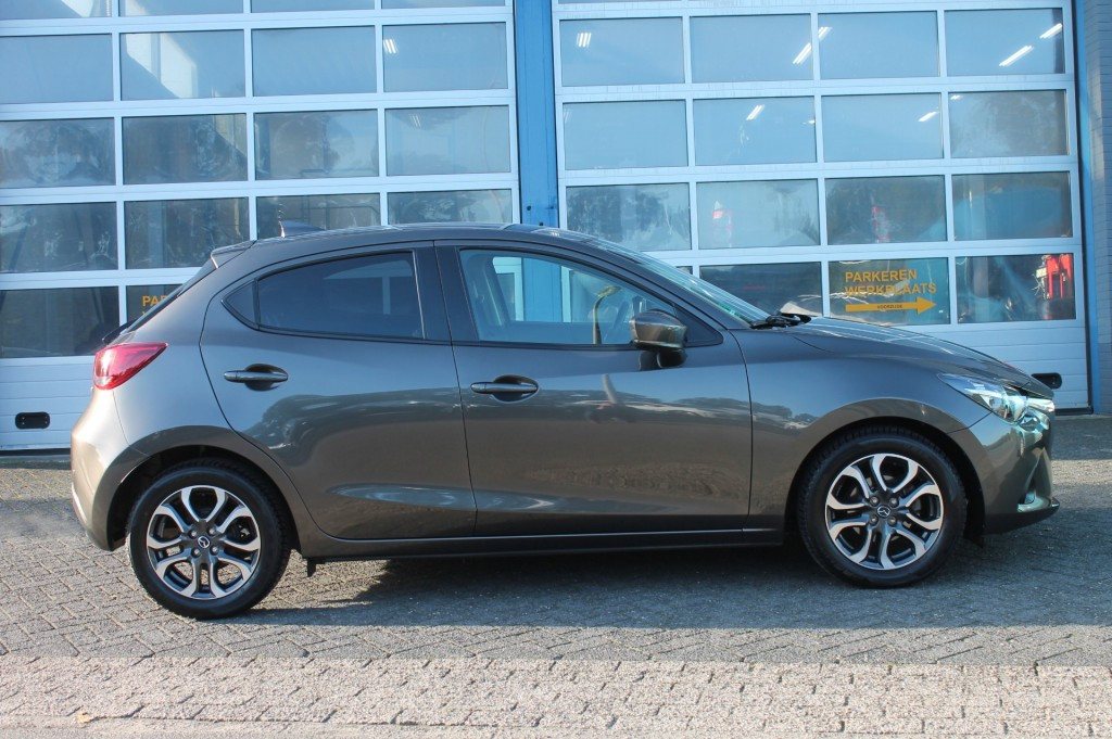 Hoofdafbeelding Mazda 2