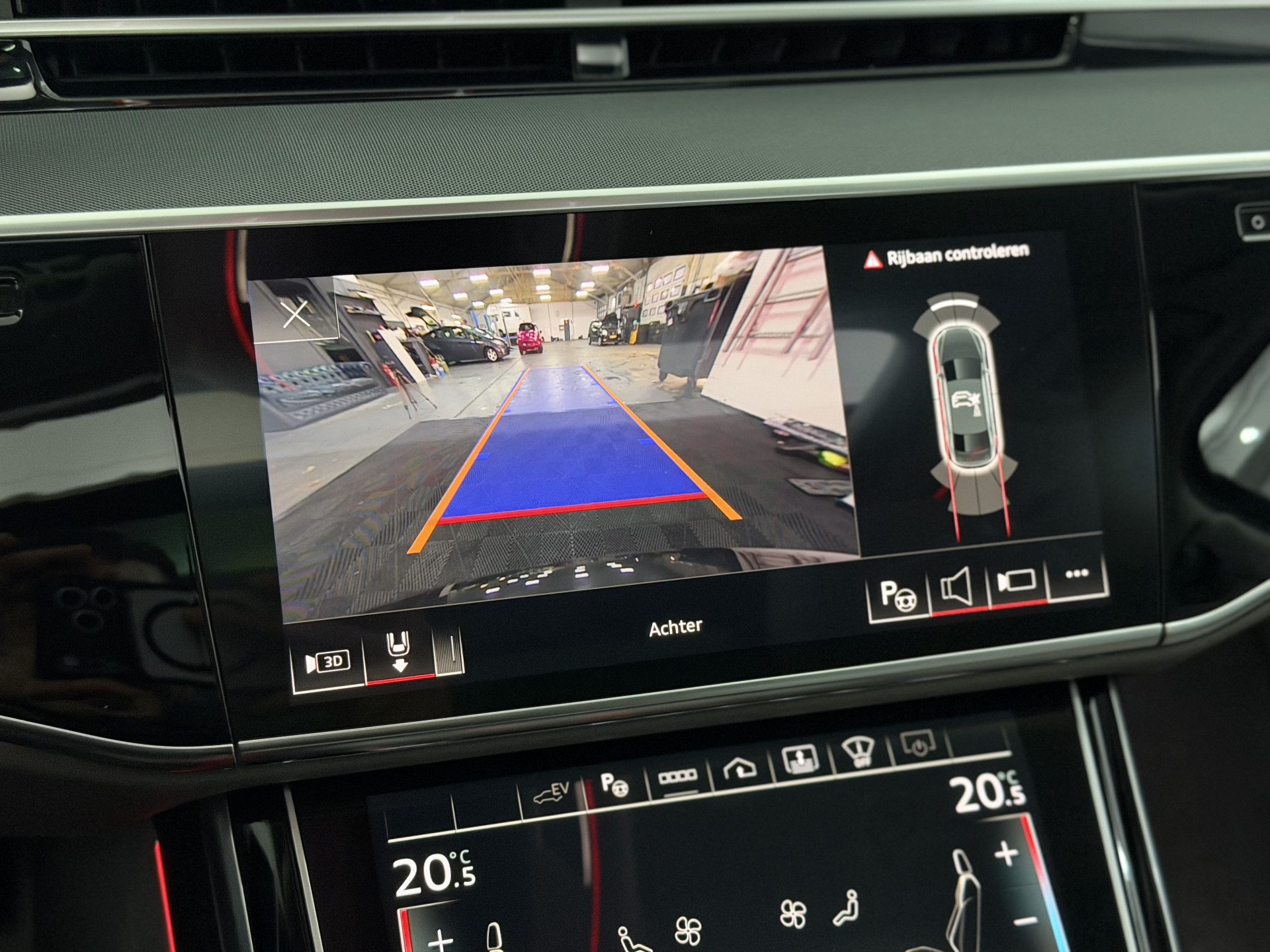 Hoofdafbeelding Audi A8