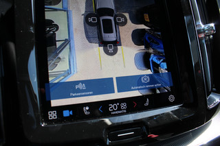 Volvo XC60 Volvo XC60 2.0 T6 Plug-in hybrid AWD Plus Black Edition | Panoramadak | H&K | 360 camera | Winterpack - afbeelding nr 54