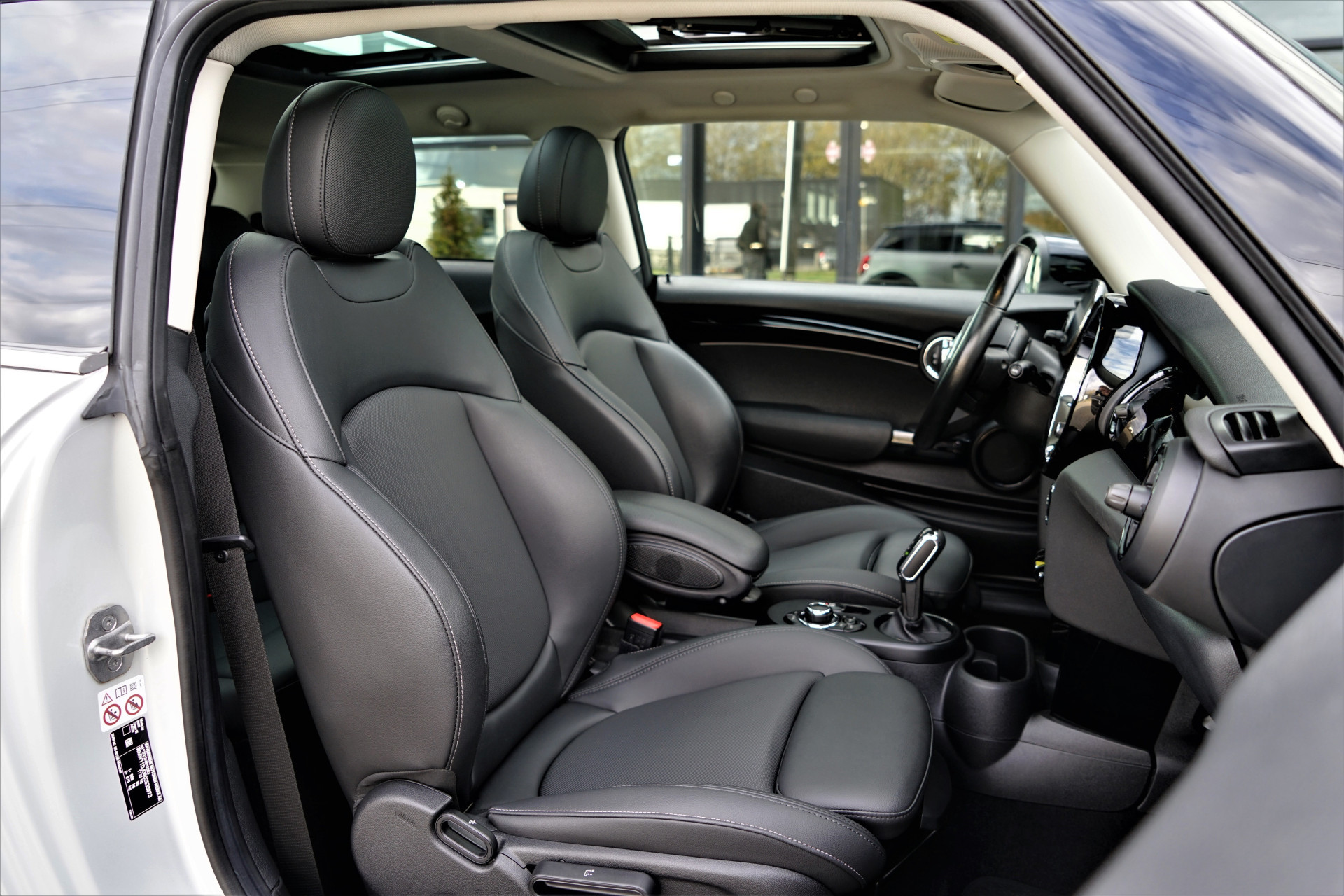 Hoofdafbeelding MINI Electric