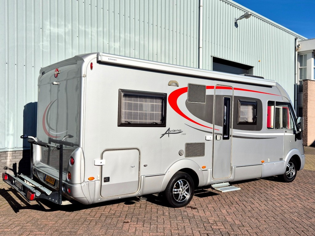 Hoofdafbeelding Bürstner Aviano I684 Zeer Complete Camper