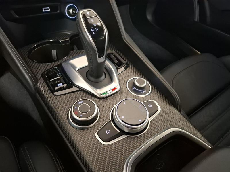 Alfa Romeo-Giulia-image-3