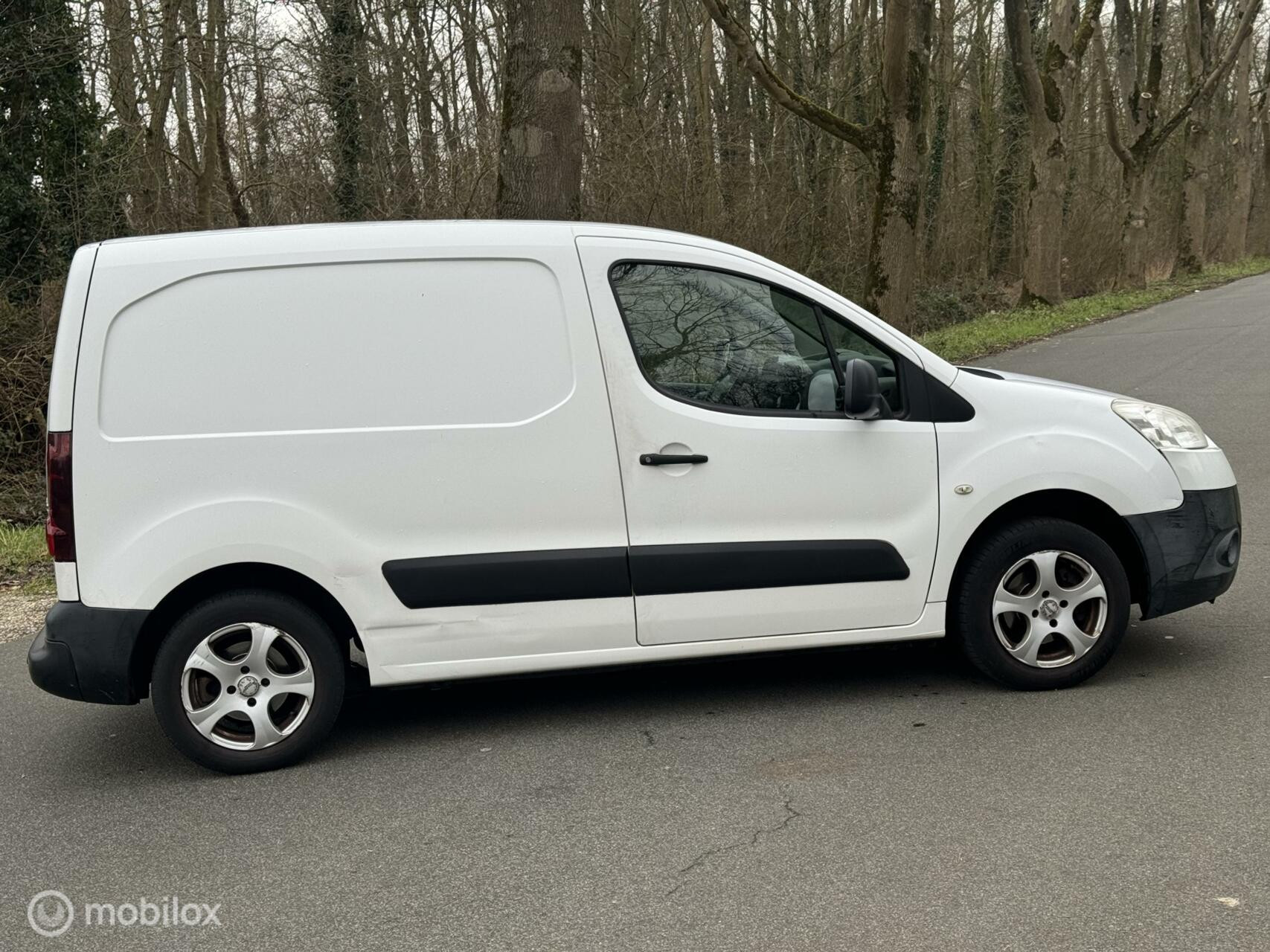 Hoofdafbeelding Peugeot Partner