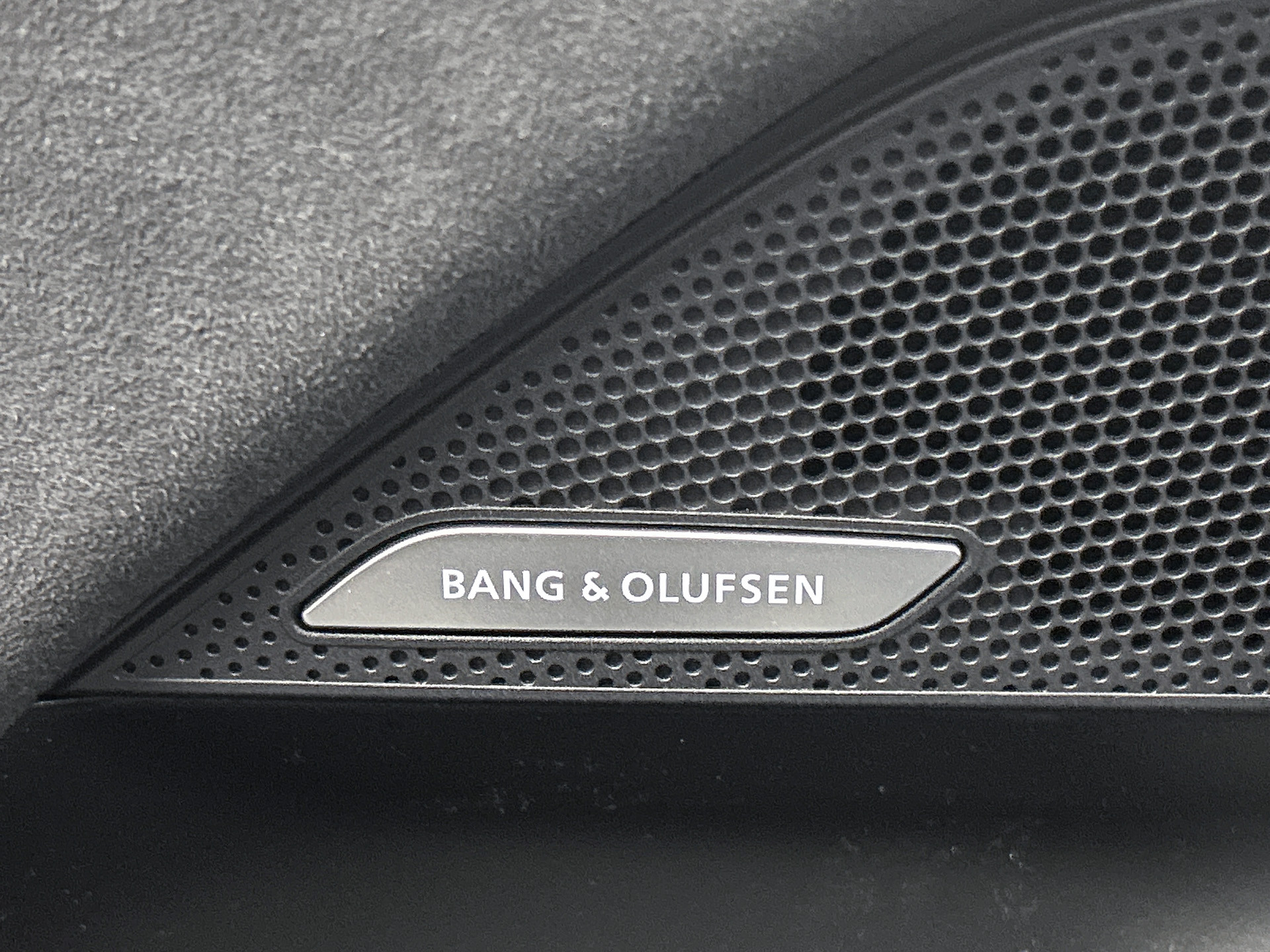 Hoofdafbeelding Audi A6 Avant e-tron