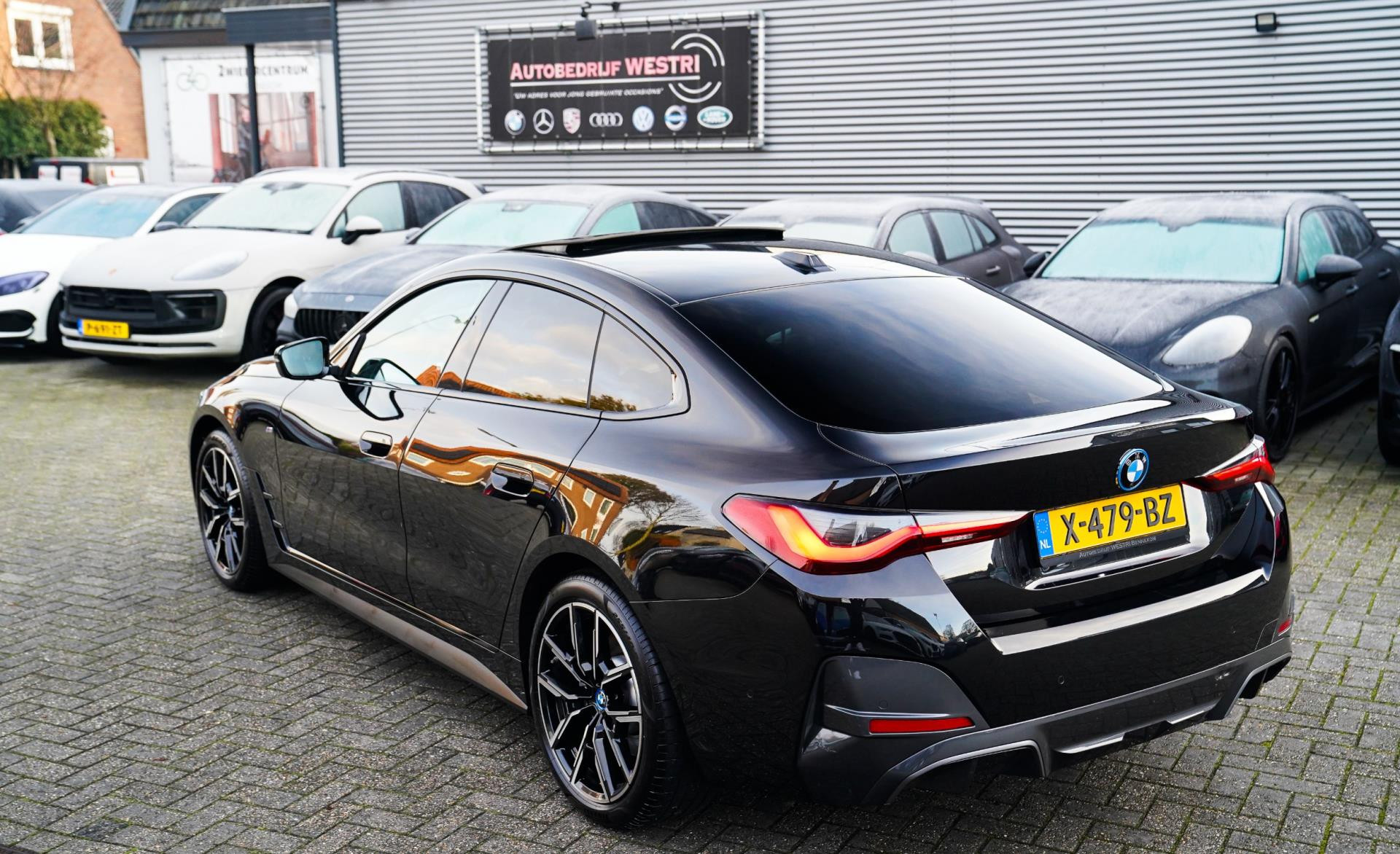 Hoofdafbeelding BMW i4