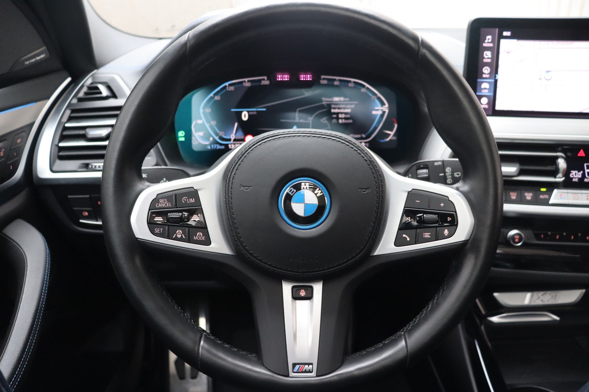 Hoofdafbeelding BMW iX3