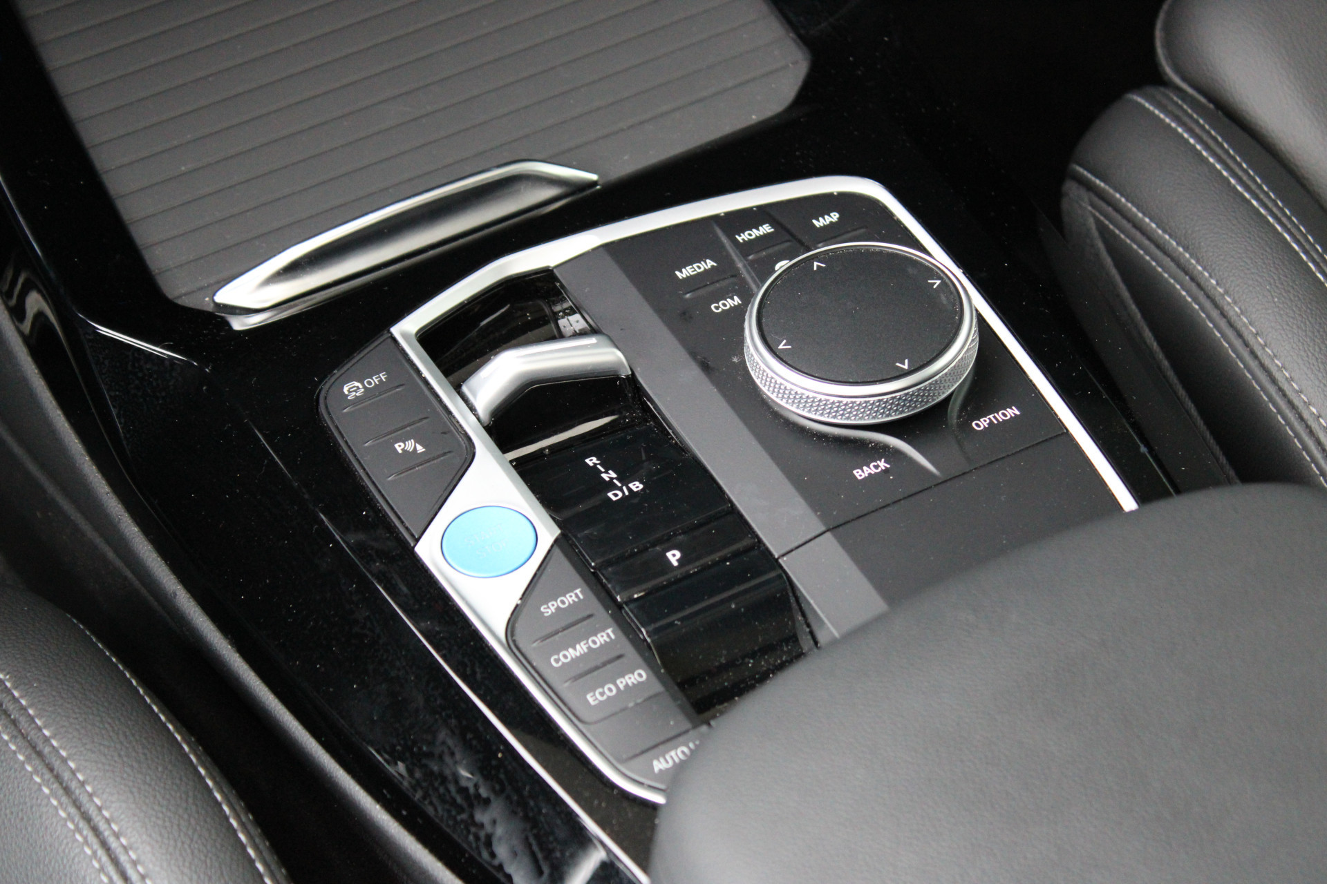 Hoofdafbeelding BMW iX3