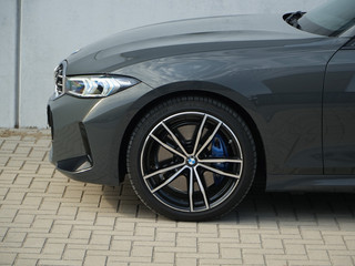 BMW 3 Serie BMW 3 Serie Touring M340i xDrive M-Sport | Pano | Leder | HUD | HiFi | 19