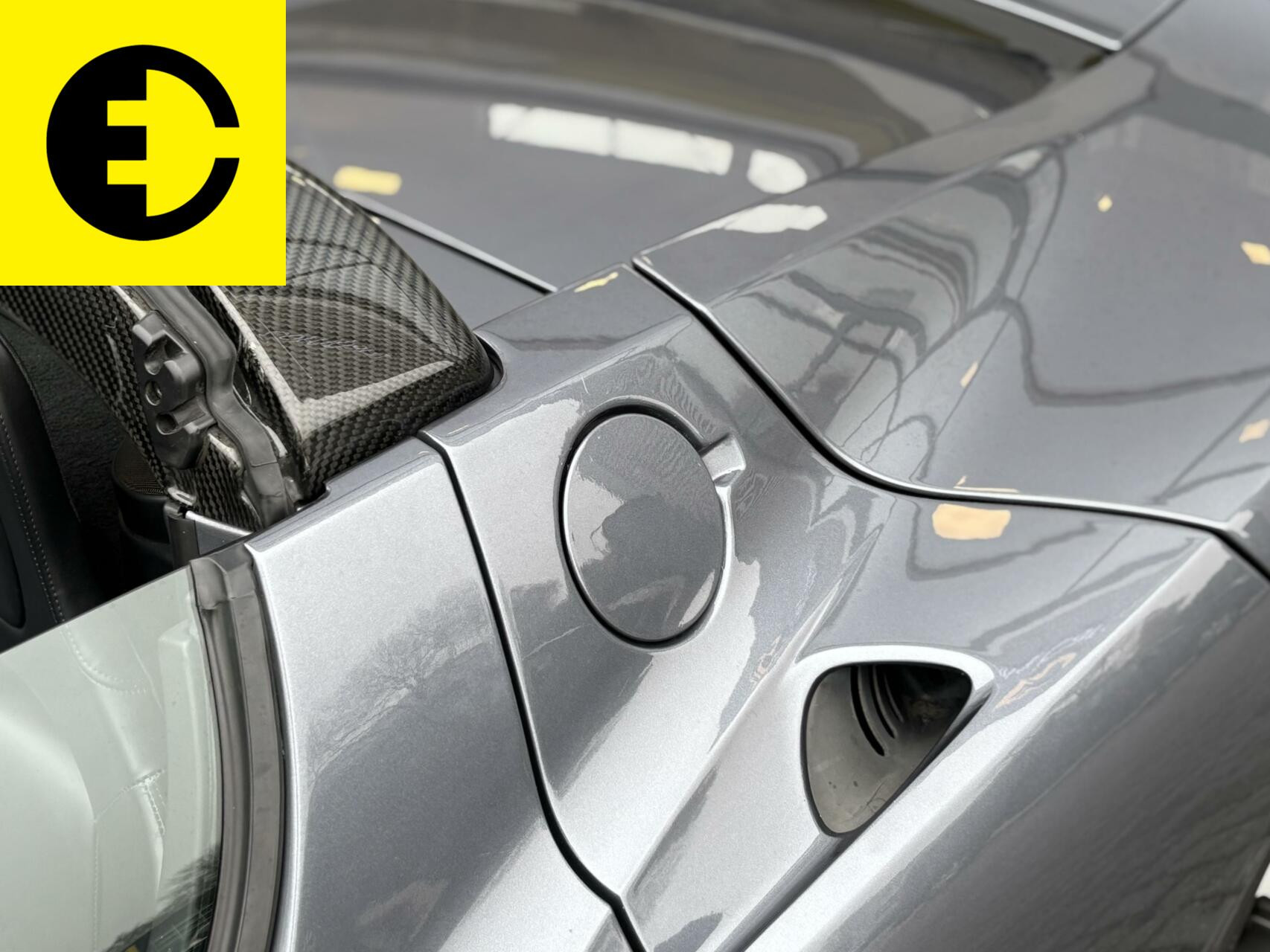 Hoofdafbeelding Tesla Roadster