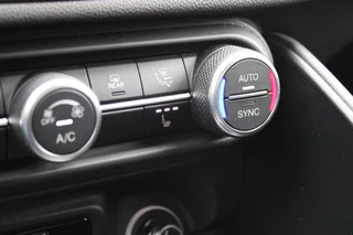 Alfa Romeo Giulia Alfa Romeo Giulia 2.0 T 280PK GME AWD VELOCE | ROSSO ETNA | SPERDIFFERENTIEEL Q4 | HARMAN KARDON BEAUTIFUL SOUND PACK 900W INCLUSIEF LEDEREN DASHBOARD | ALARM SYSTEEM | RIJASSISTENPAKKET | DODEHOEK DETECTIE | ELEKTRISCH BEDIENBARE VOORSTOELEN MET GEHEUGEN FUNCTIE | LEDEREN BEKLEDING | ZWARTE HEMELBEKLEDING | FULL LED MATRIX KOPLAMPEN | NAVIGATIE | APPLE CARPLAY/ANDROID AUTO | PARKEERSENSOREN VOOR EN ACHTER | 19