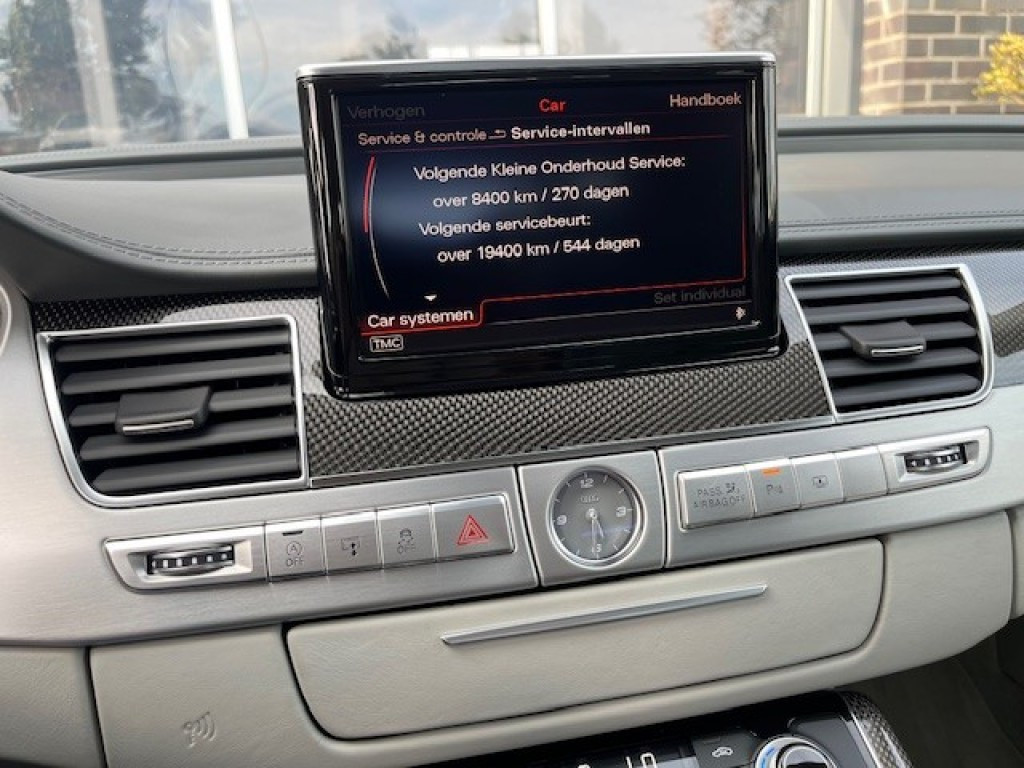 Hoofdafbeelding Audi S8