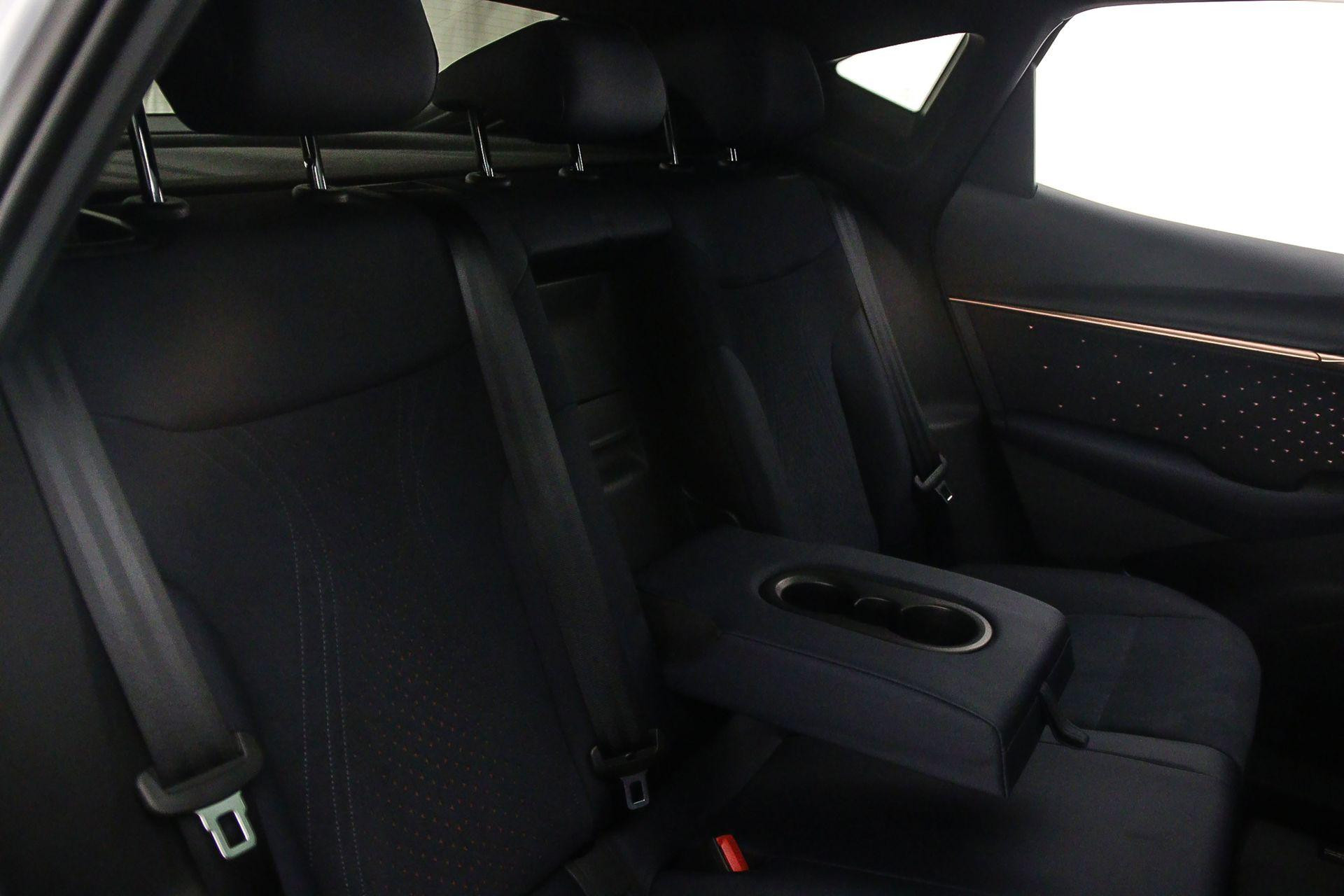 Hoofdafbeelding CUPRA Tavascan