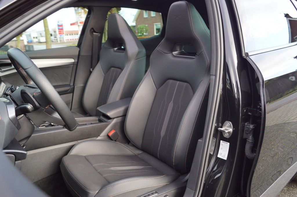 Hoofdafbeelding CUPRA Formentor