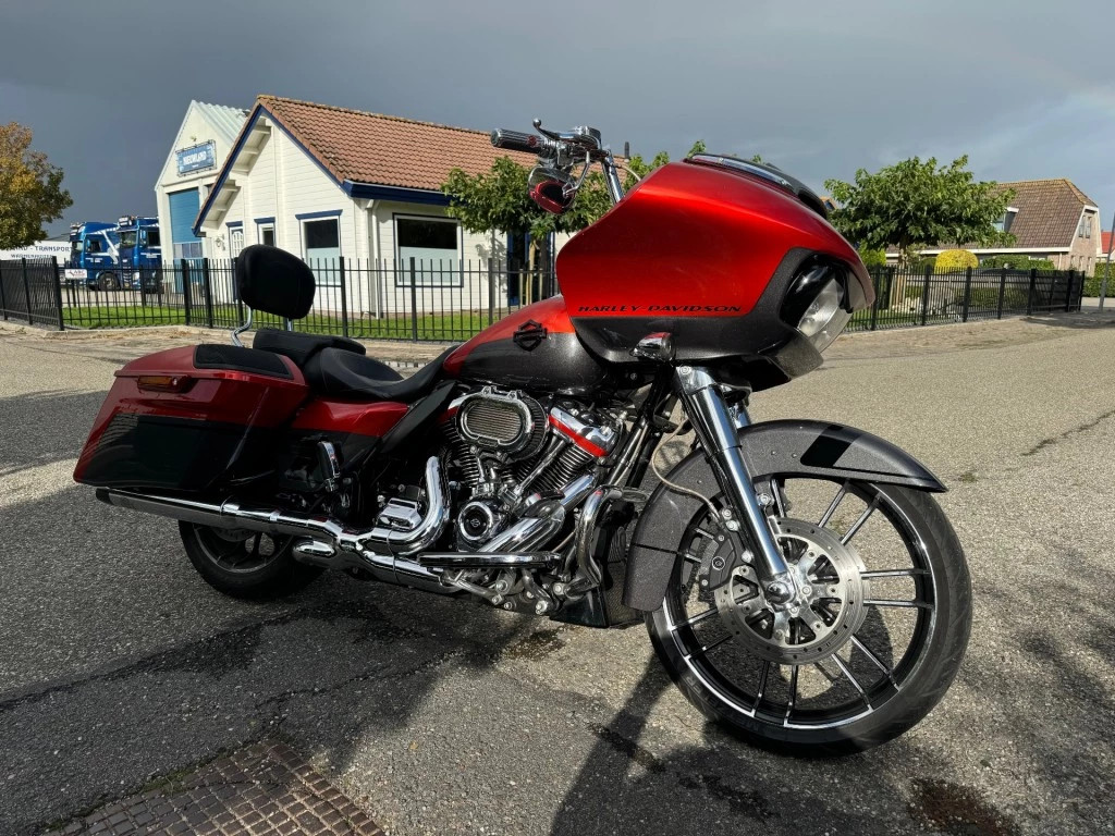 Hoofdafbeelding Harley-Davidson Road Glide