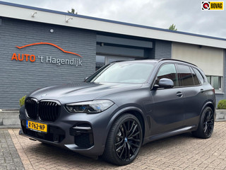 BMW X5 XDrive 45e M Sport Frozen pano trekh 22" softcl. Skylounge