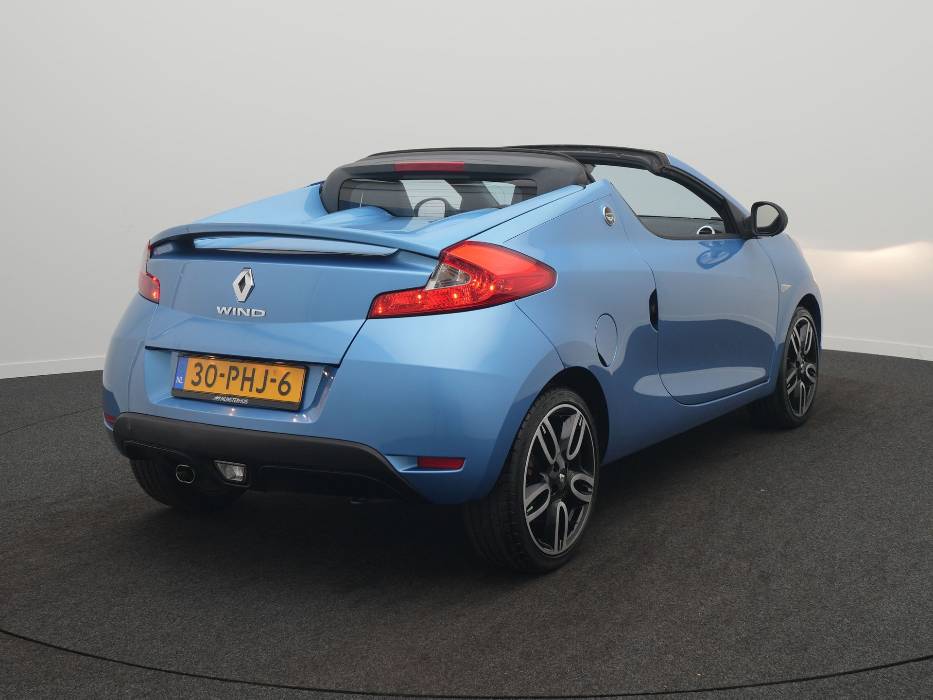 Hoofdafbeelding Renault Wind