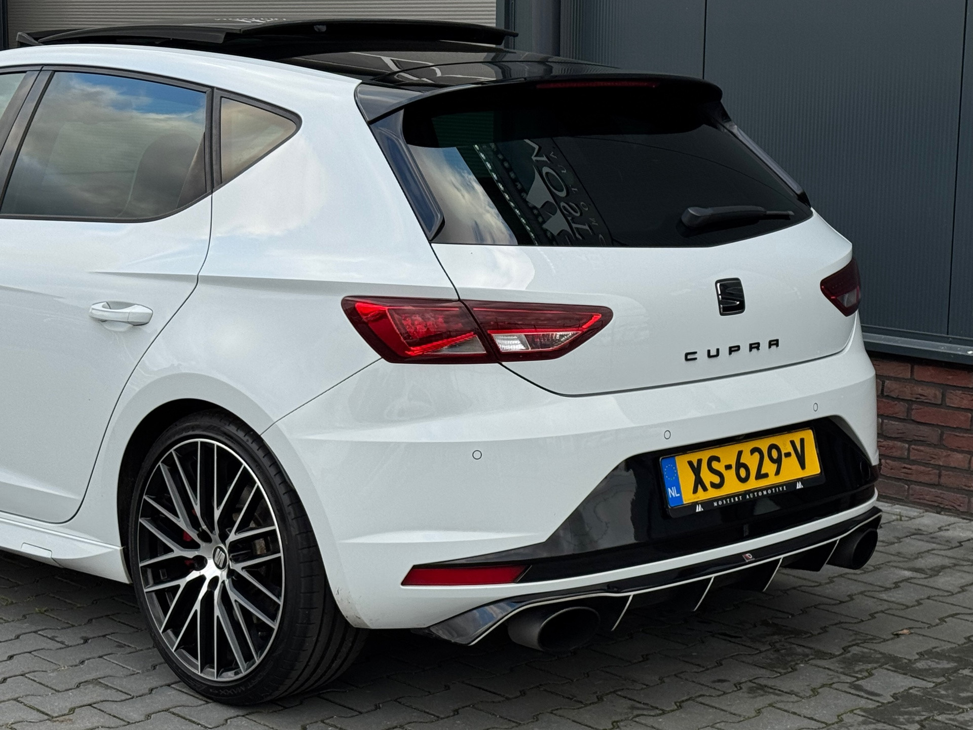 Hoofdafbeelding SEAT Leon