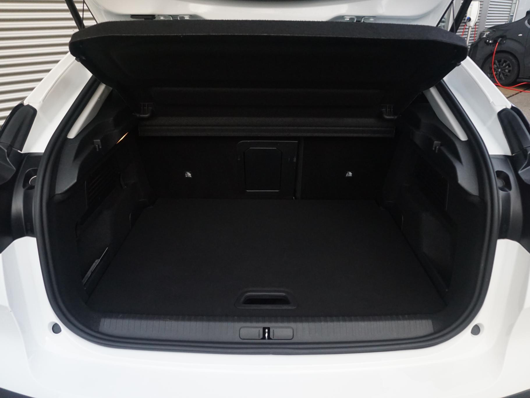 Hoofdafbeelding Citroën ë-C4