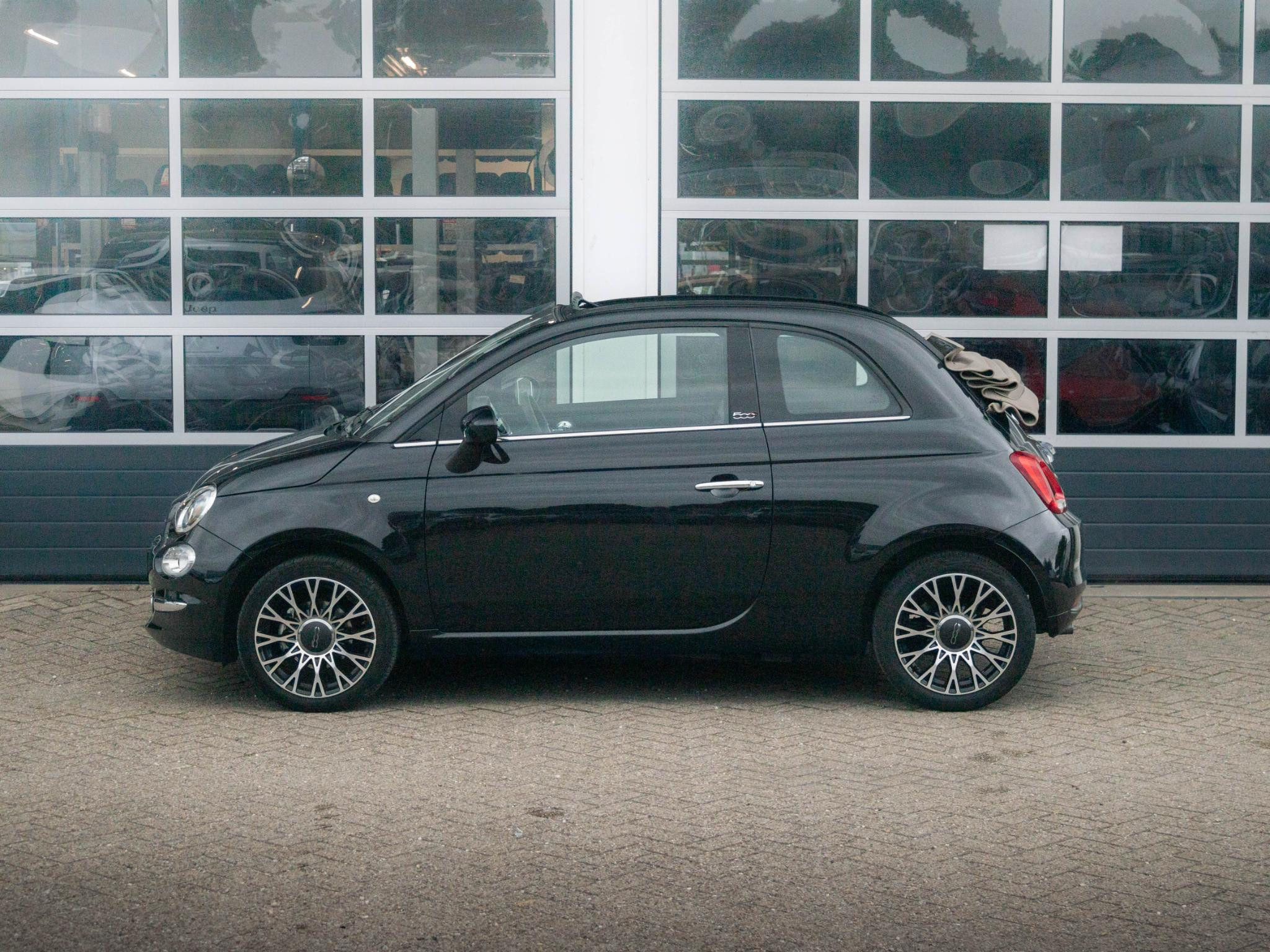 Hoofdafbeelding Fiat 500C