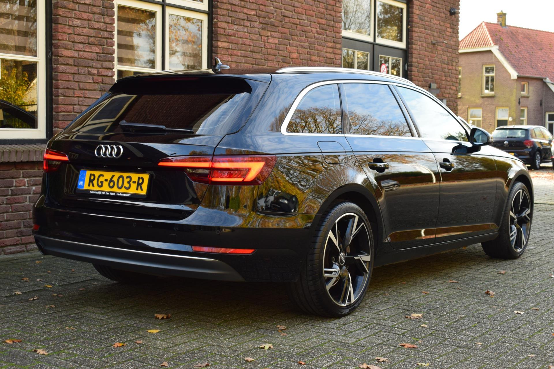 Hoofdafbeelding Audi A4
