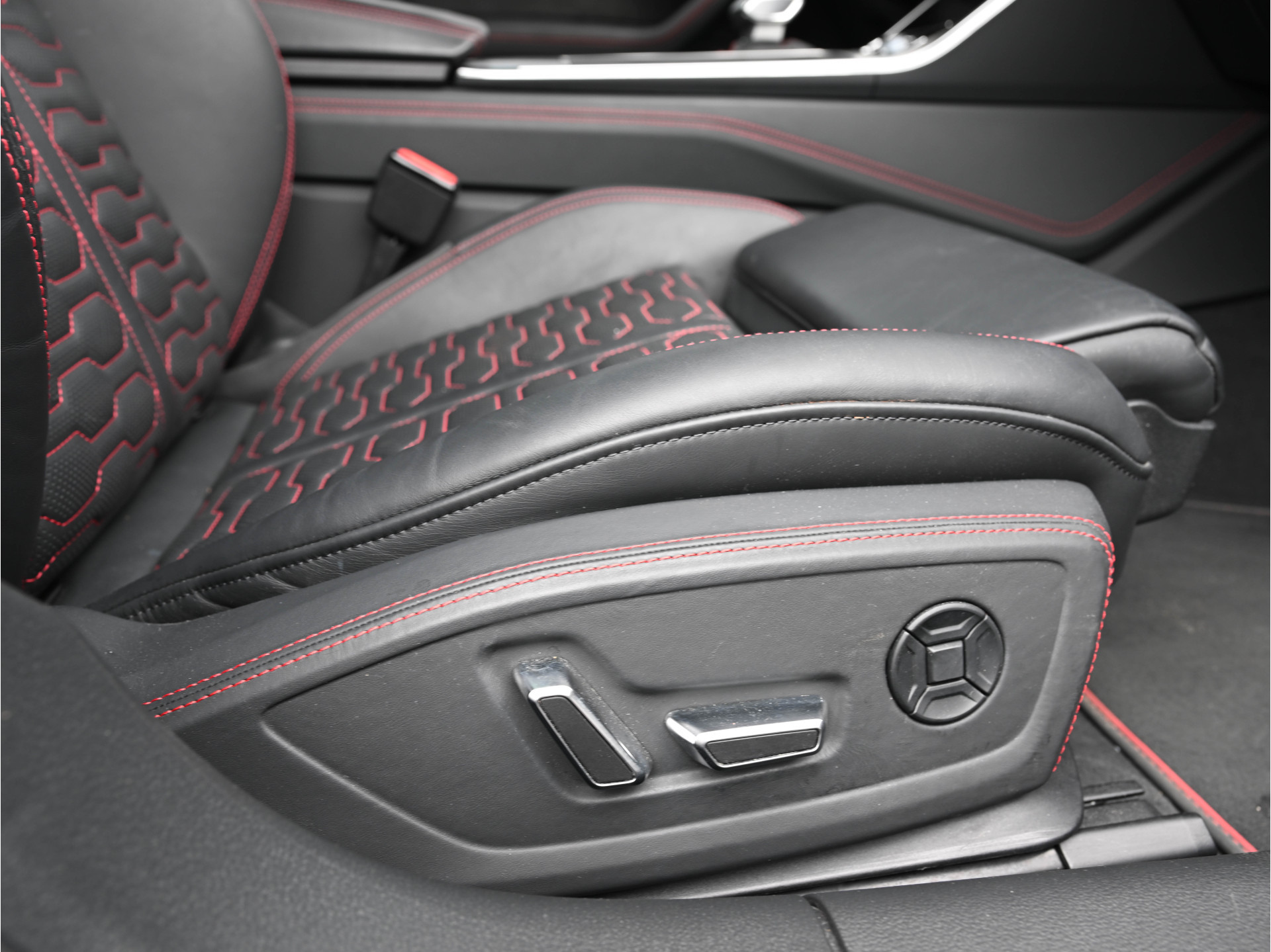 Hoofdafbeelding Audi RS6