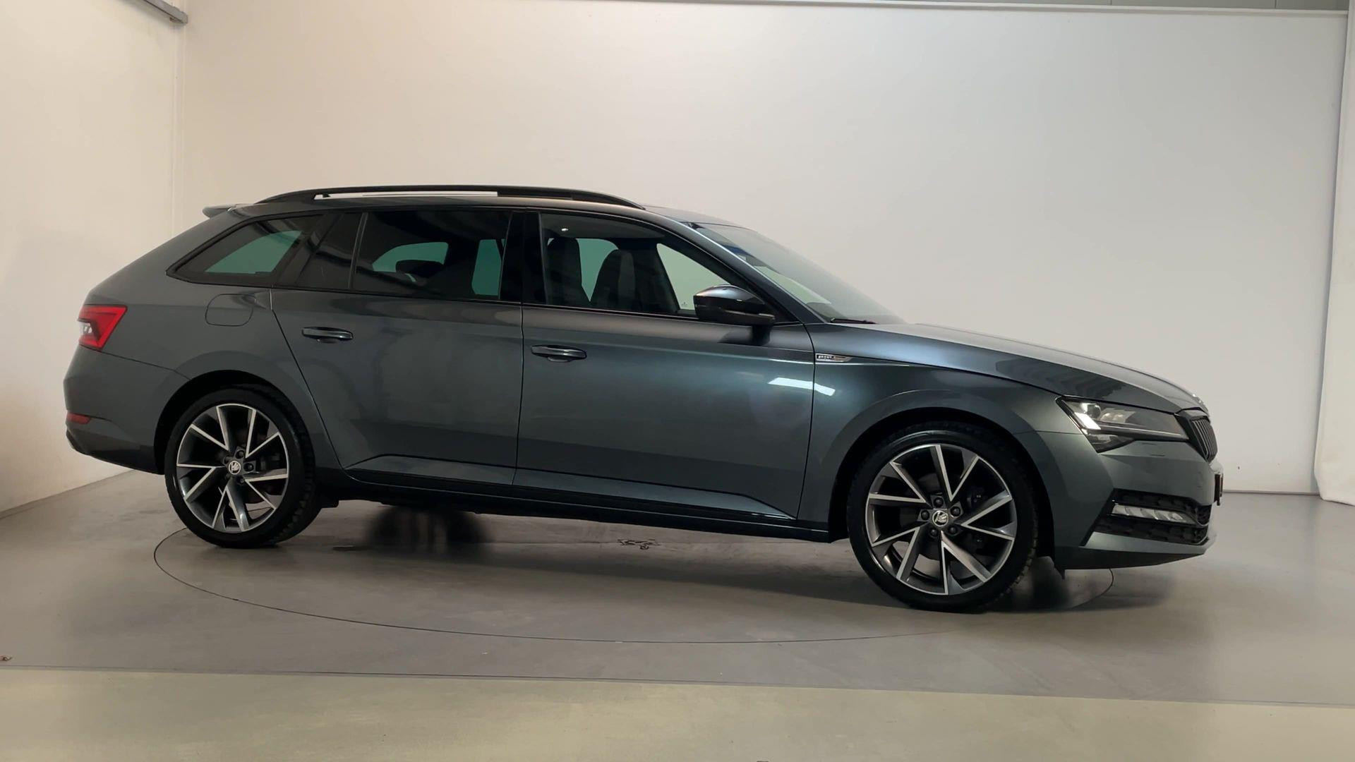 Hoofdafbeelding Škoda Superb