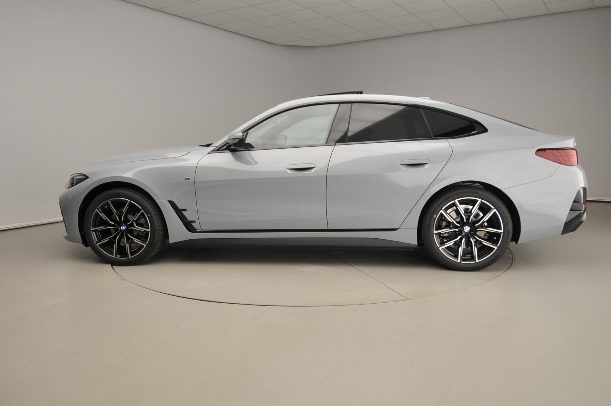 Hoofdafbeelding BMW i4