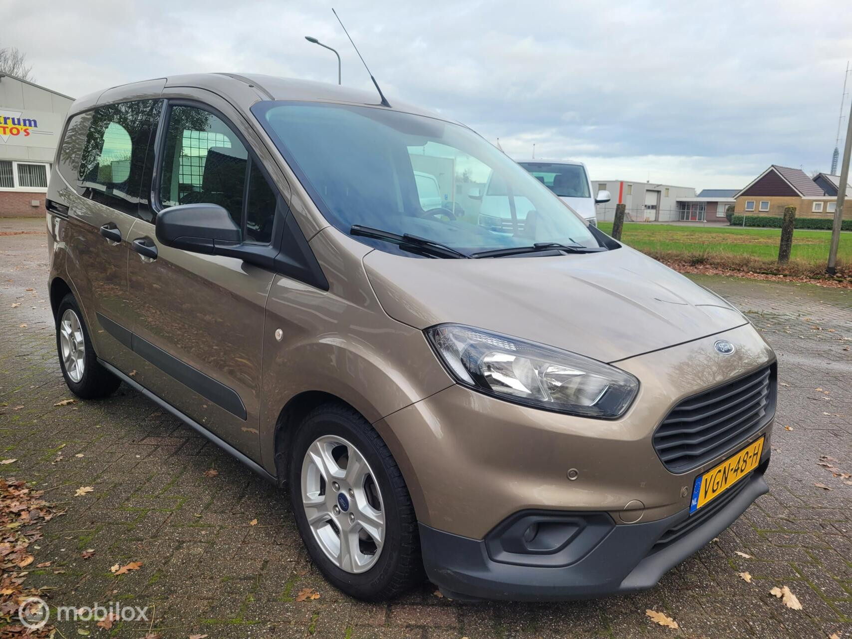 Hoofdafbeelding Ford Transit Courier