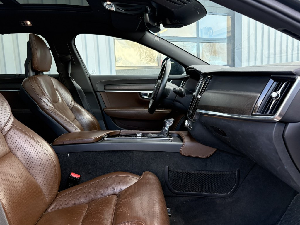 Hoofdafbeelding Volvo V90