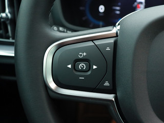 Volvo V60 Volvo V60 2.0 B3 Core | Adaptive Cruise | Navi | El. Achterklep - afbeelding nr 17