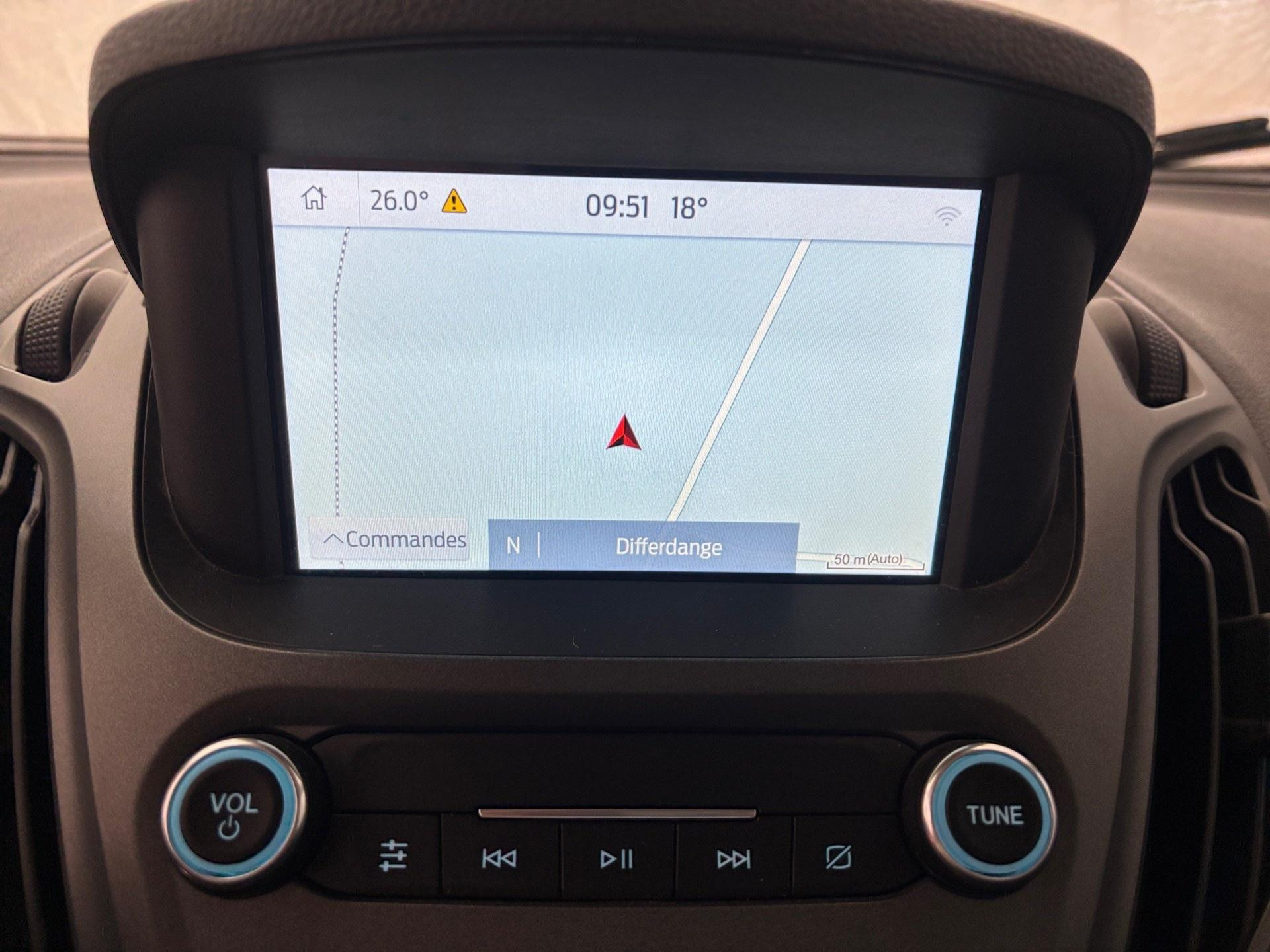 Ford-Transit Courier-image-2