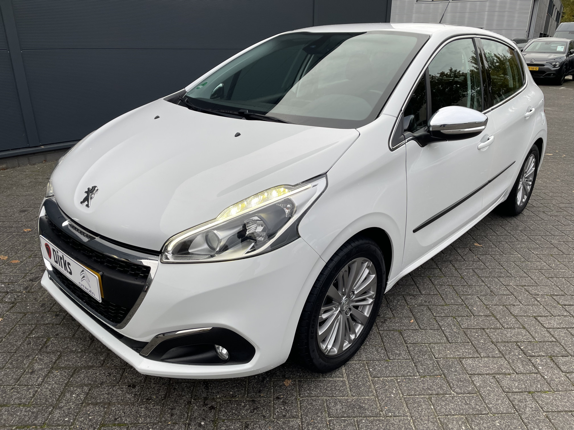 Hoofdafbeelding Peugeot 208
