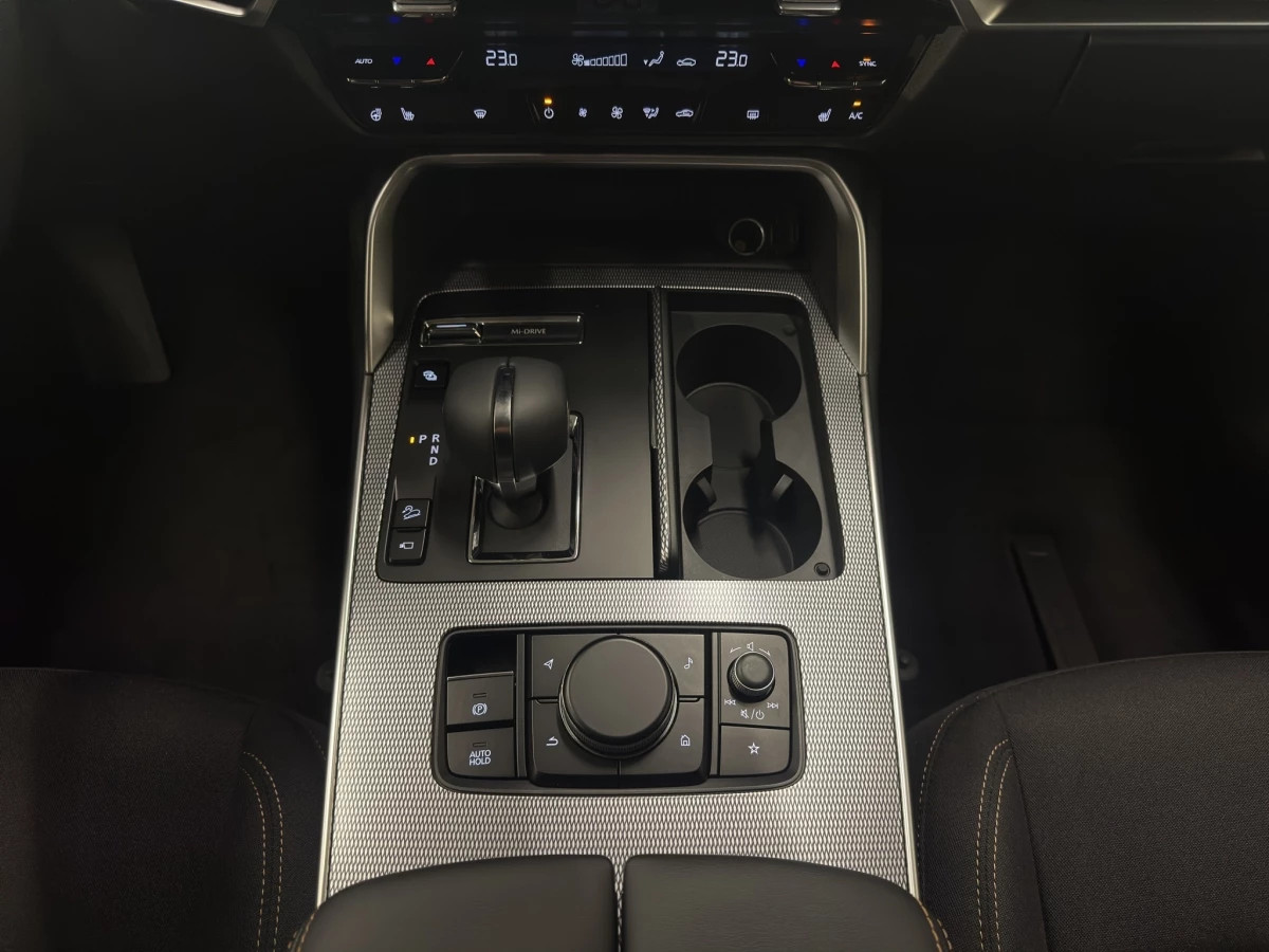 Mazda-CX-60-image-11