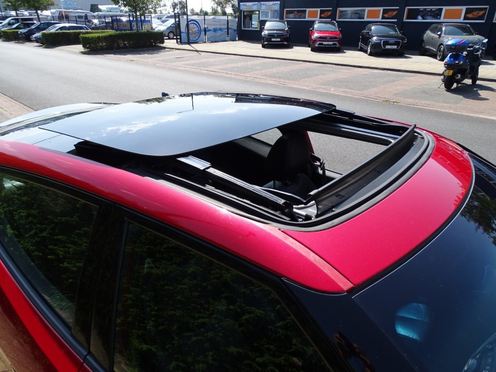 Hoofdafbeelding Hyundai Veloster