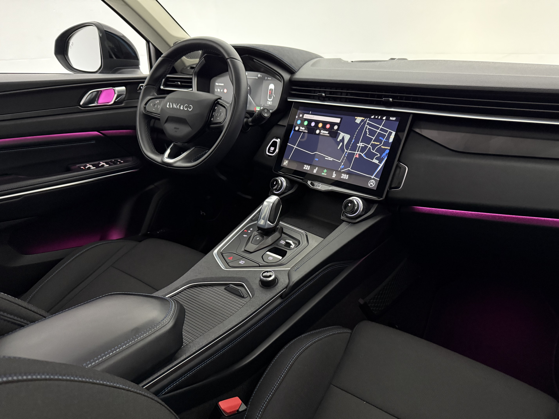 Hoofdafbeelding Lynk & Co 01