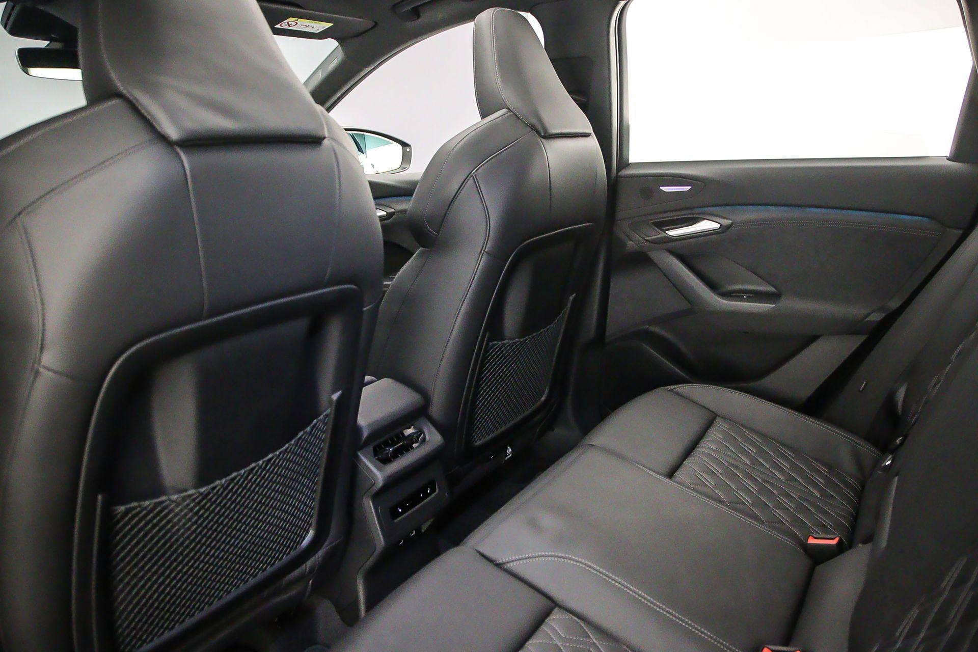 Hoofdafbeelding Audi SQ6