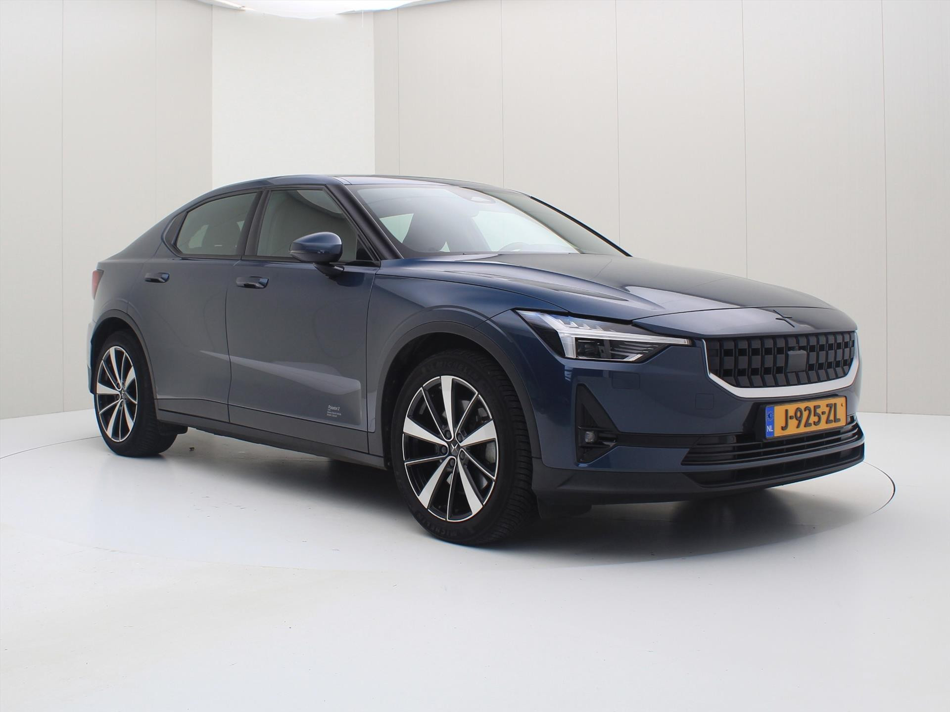 Hoofdafbeelding Polestar 2