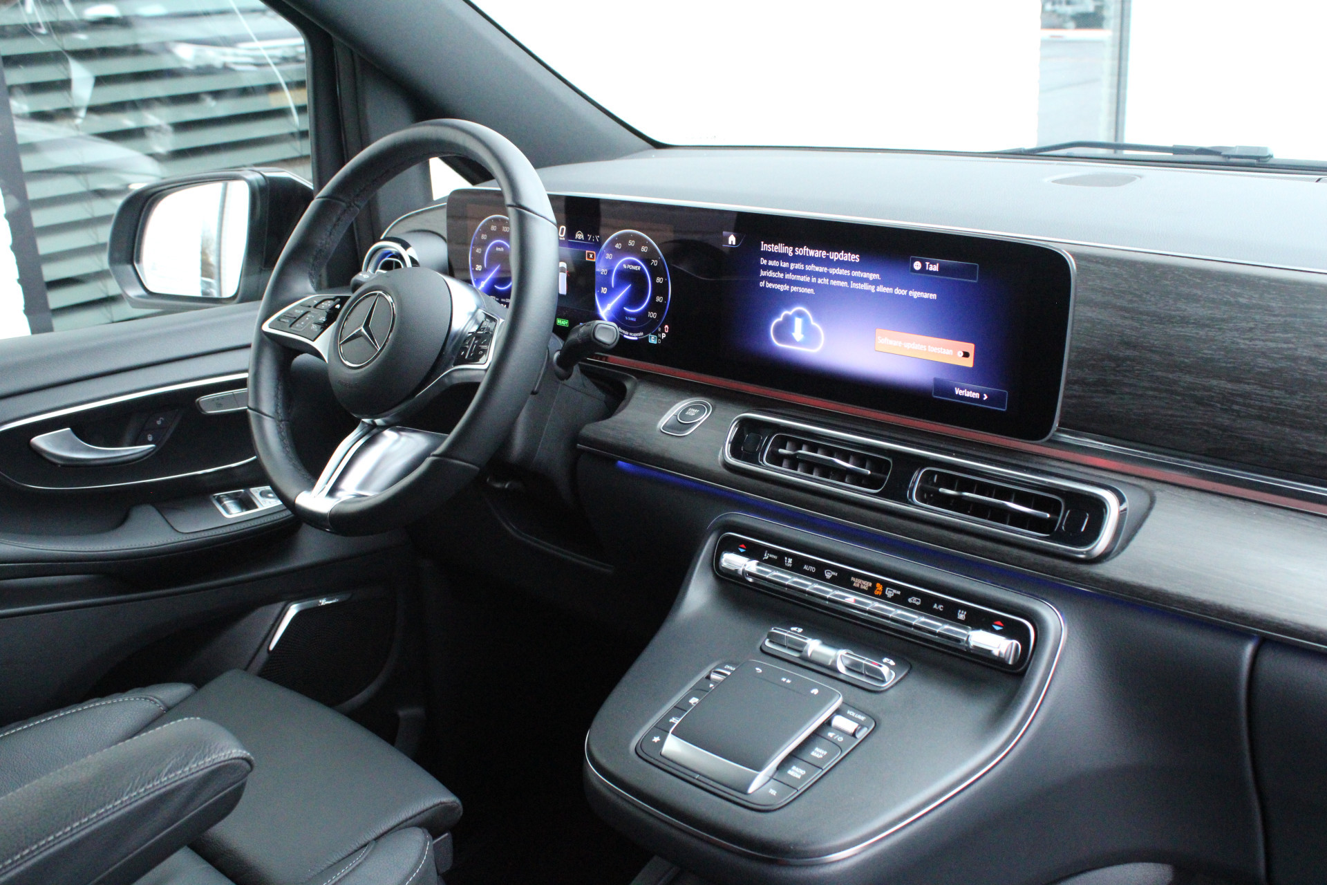 Hoofdafbeelding Mercedes-Benz EQV