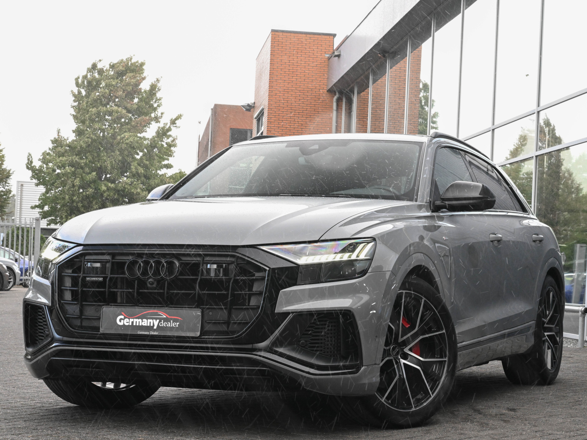 Hoofdafbeelding Audi Q8