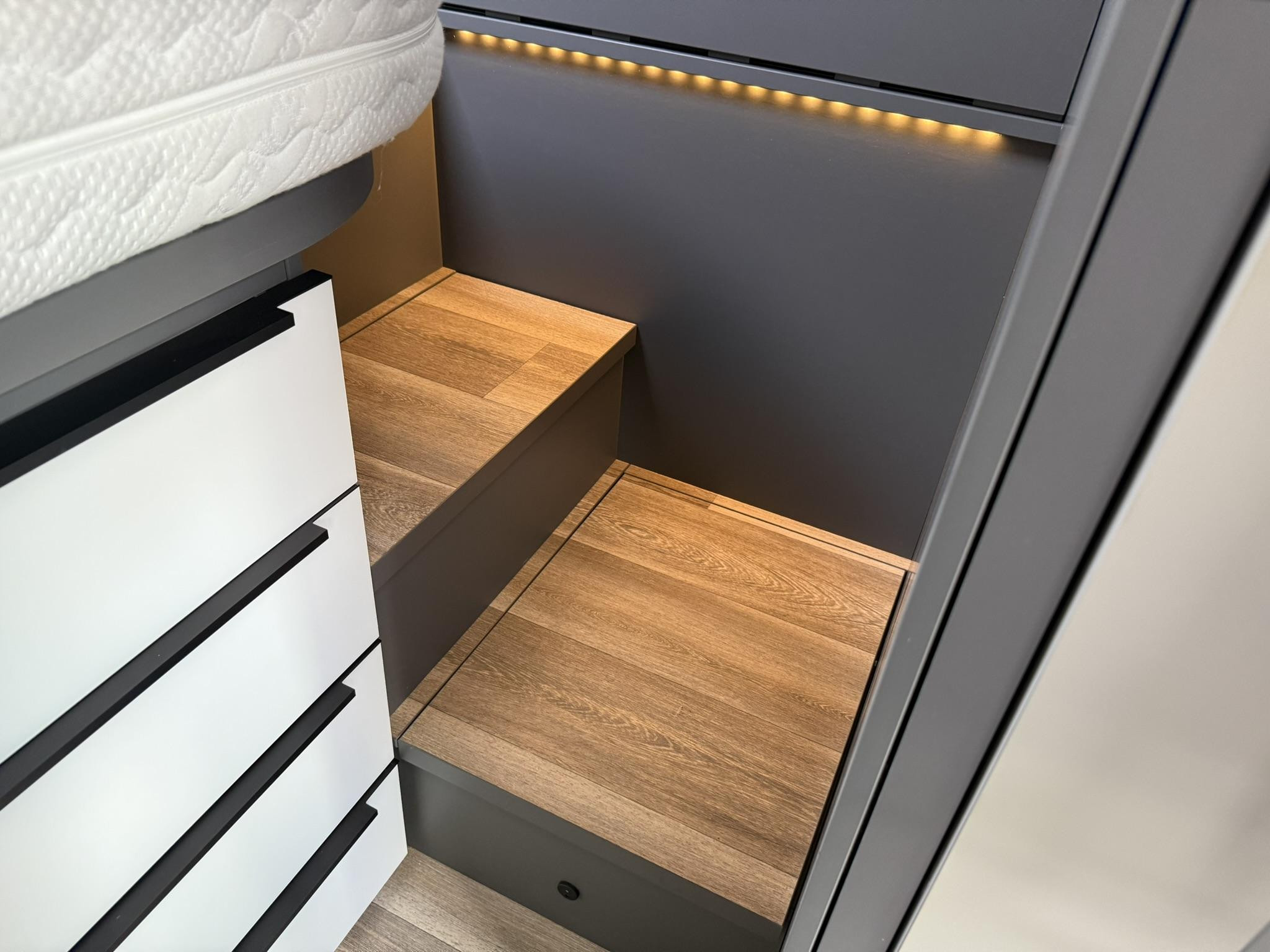 Hoofdafbeelding Niesmann+Bischoff ISmove 7.3 Clouline NIEUW