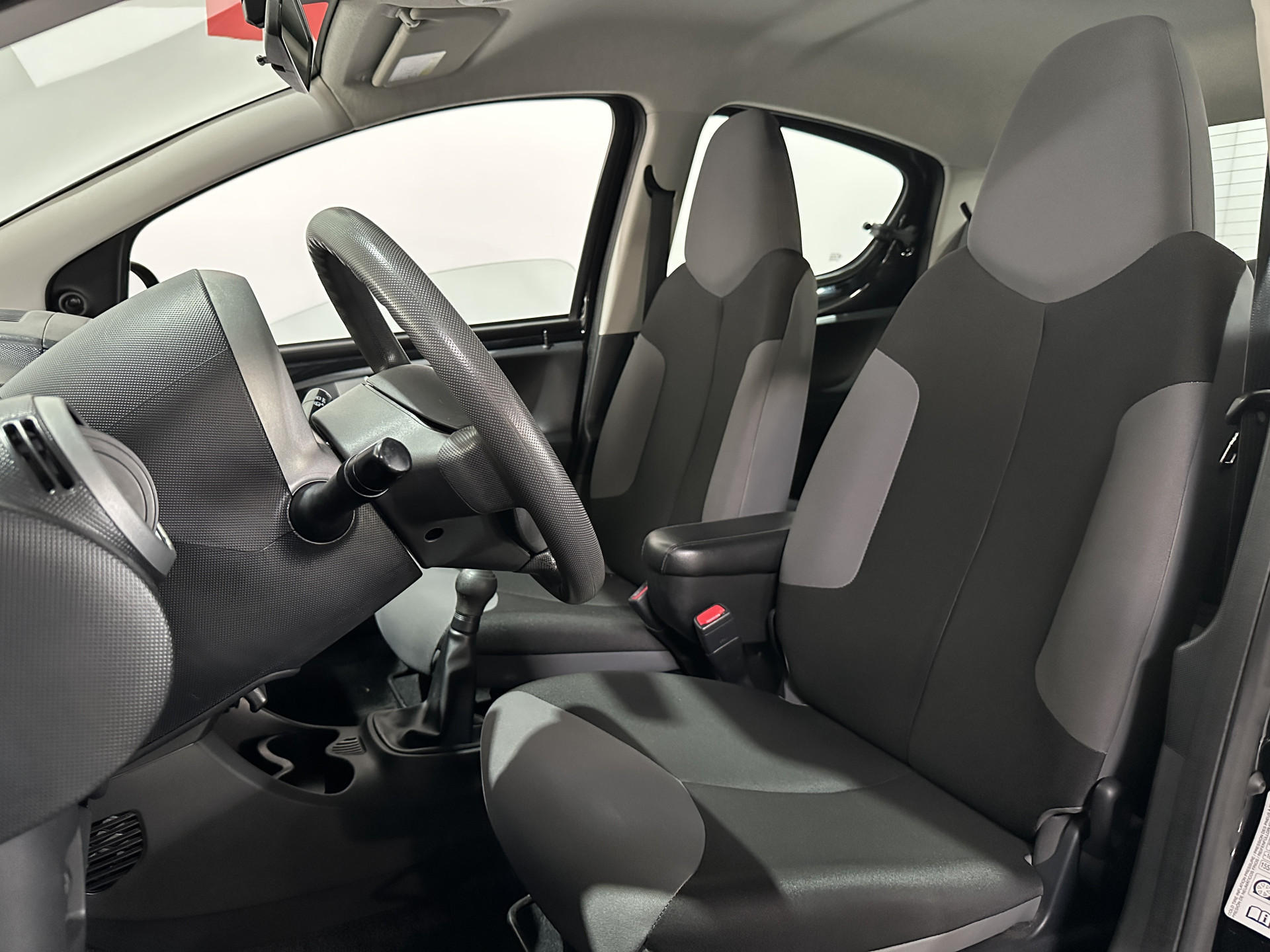 Hoofdafbeelding Peugeot 107