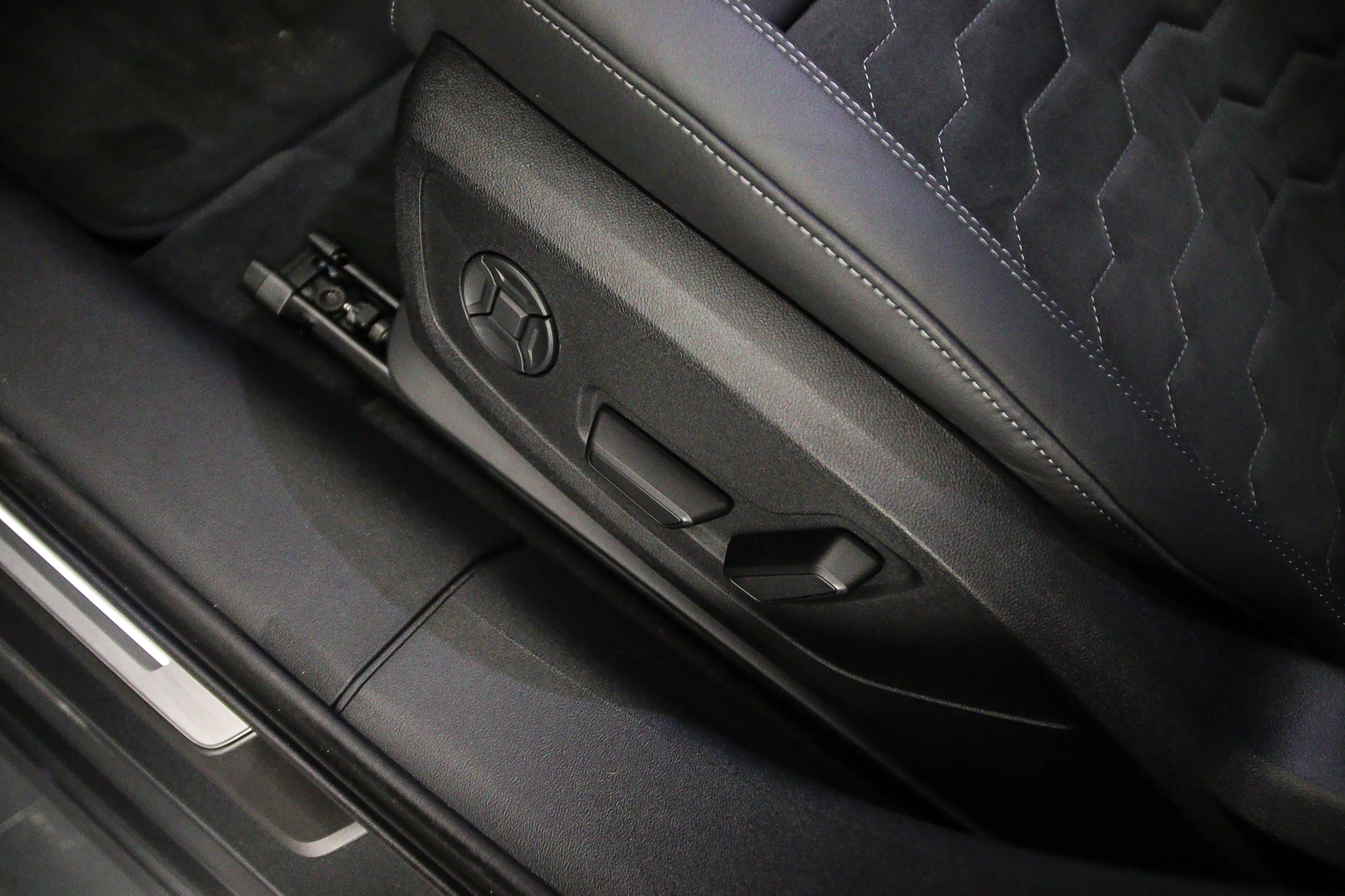 Hoofdafbeelding Audi A6 Avant e-tron