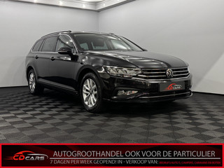 Volkswagen Passat 1.5 TSI Business Clima, Parkeersensoren, Navi, Keyless start, Stoelverwarming, Cruise control, A start stop