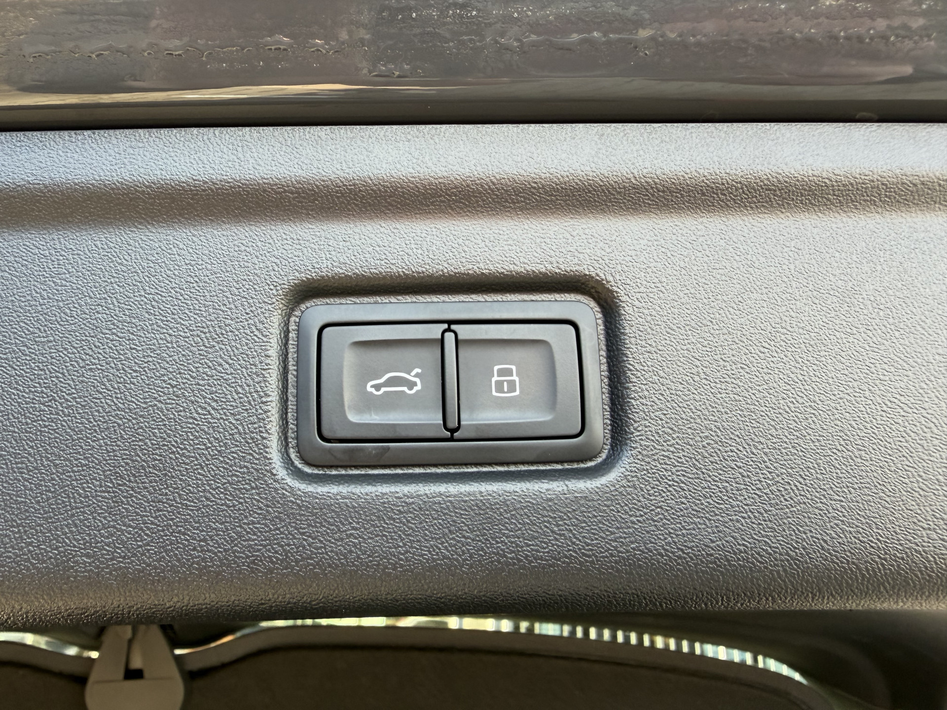 Hoofdafbeelding Audi A6 Avant e-tron