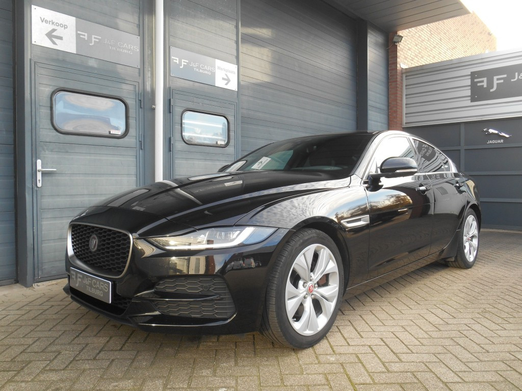 Hoofdafbeelding Jaguar XE